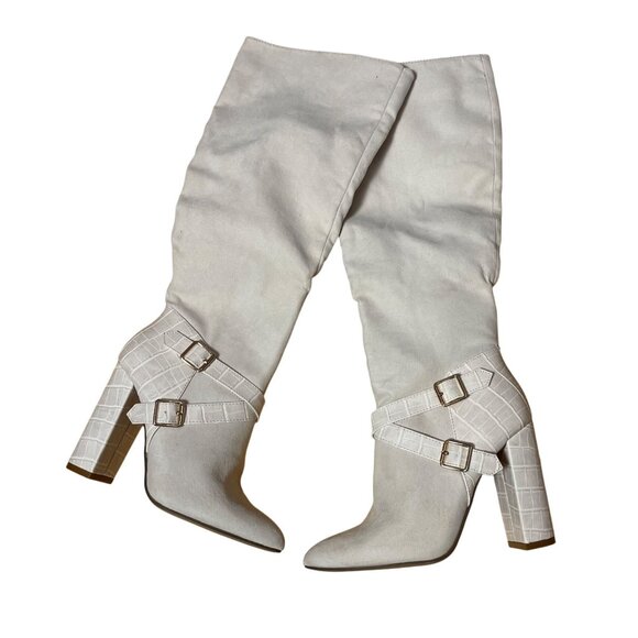 Knee-High JustFab Ivory Textured Heel Boots With Buckle Sz 6 Block Heel Alligato - Picture 1 of 5